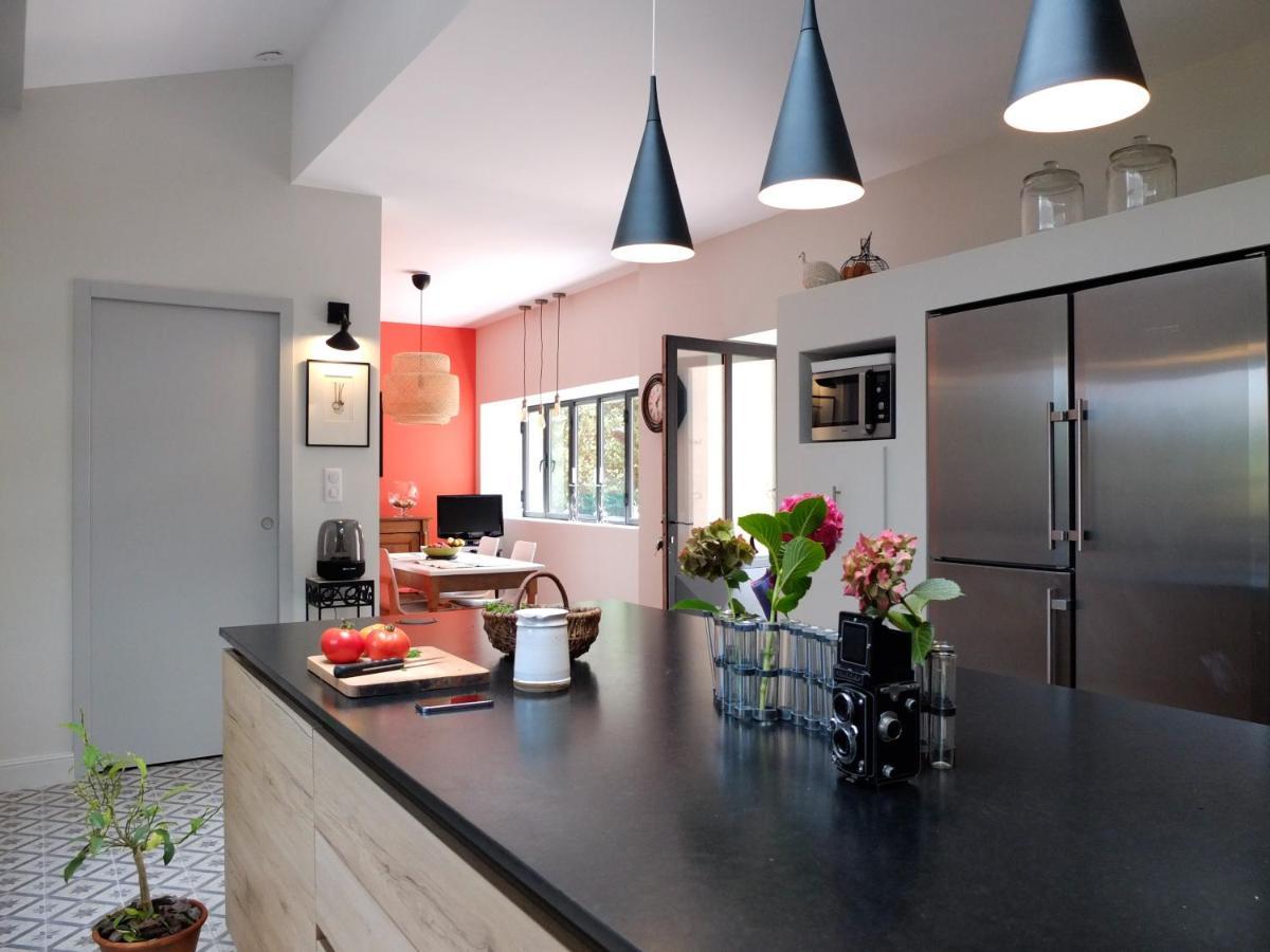 Bed and Breakfast La Parenthese Saubrigues Exterior foto